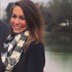 Meet your Posher, Annie